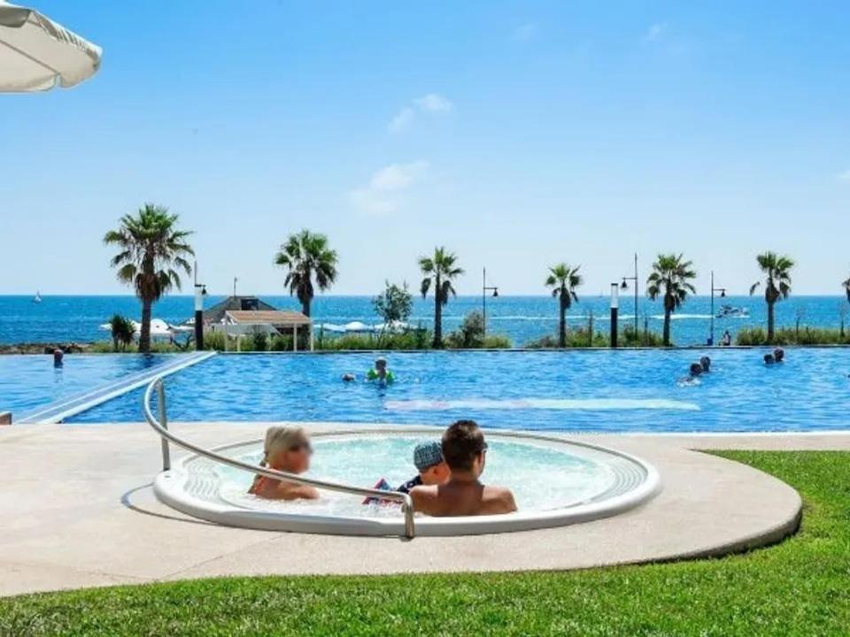 Apartment Deluxe Clara Sea Senses Торрев'єха Екстер'єр фото